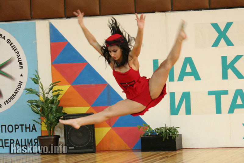 Деси Стамболова