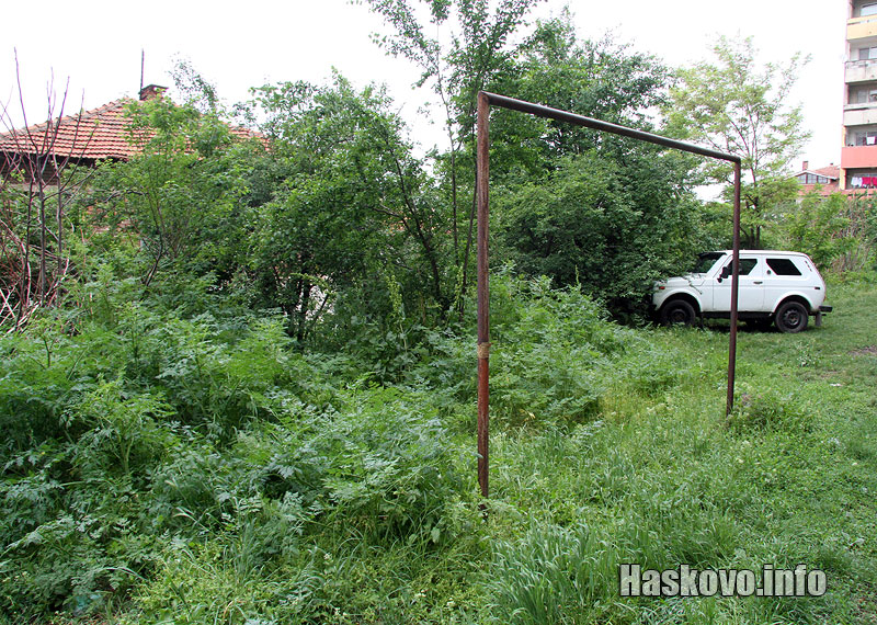 Междублоковото пространство Междублоковото пространство