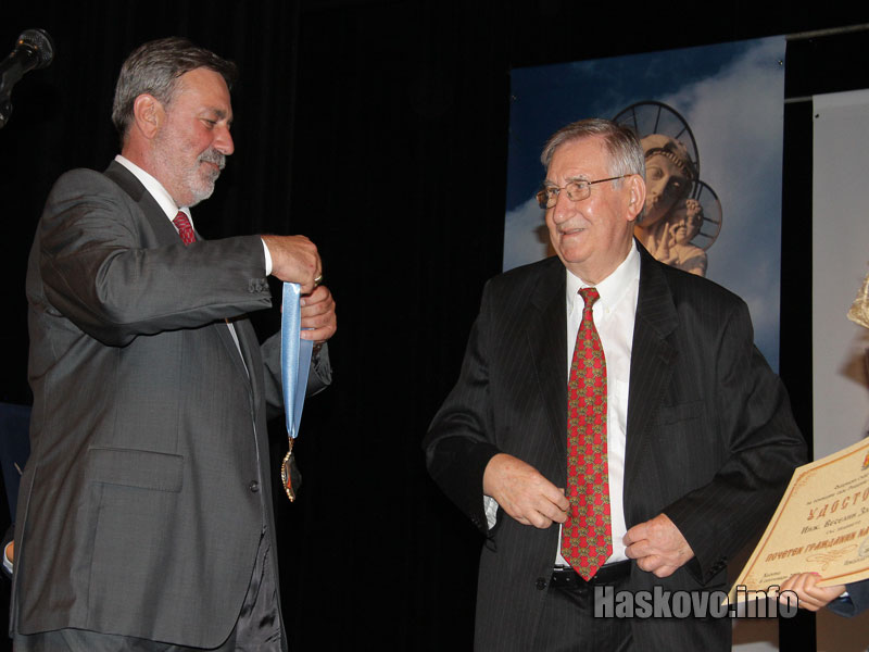 Веселин Златанов