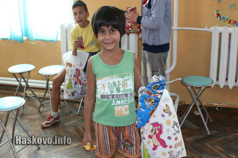 Дарението Дарението