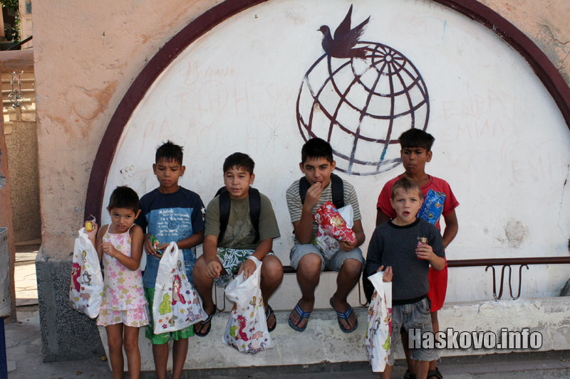 Дарението Дарението