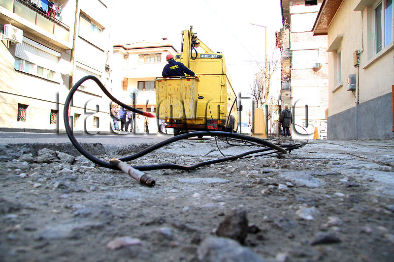 Неказонни кабели