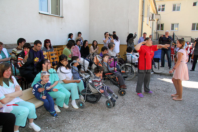 Дарение Дарение