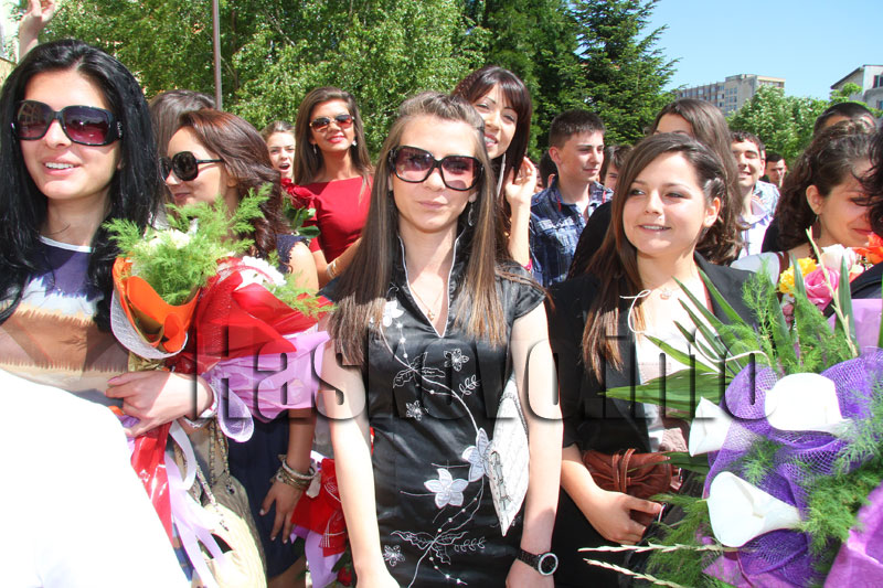 Абитуриенти