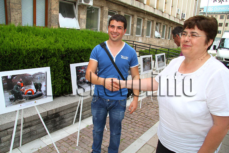 Изложба Бисер