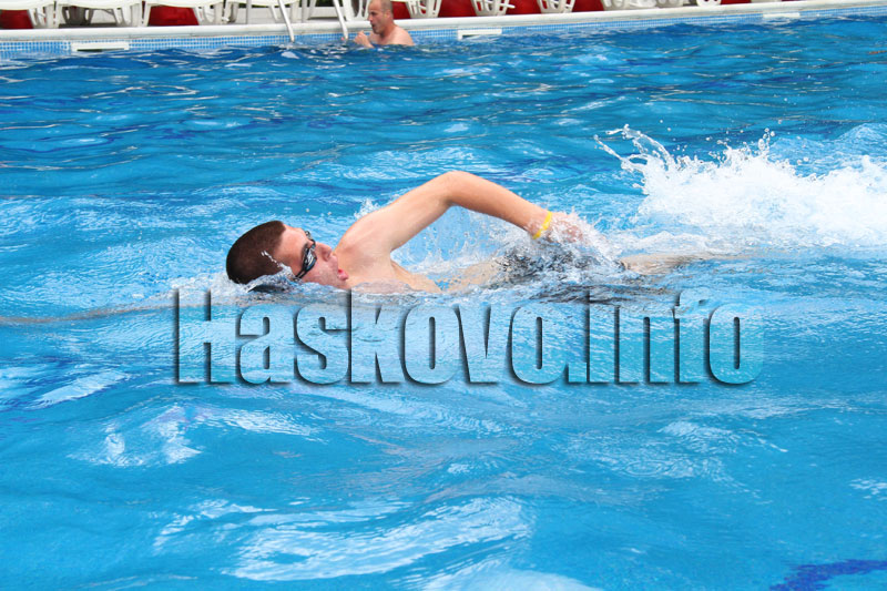 Спасители Спасители