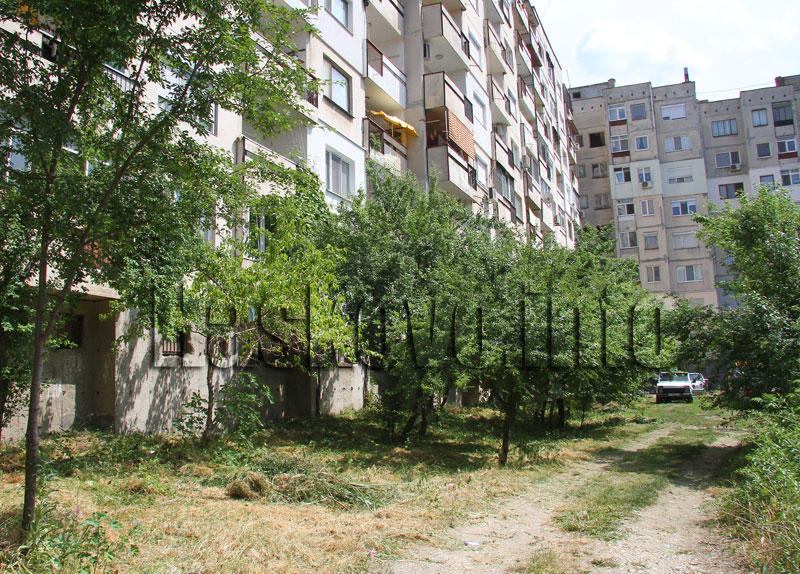 Междублоковото пространство