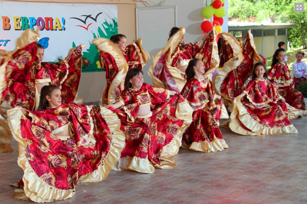 Етнофестивалът