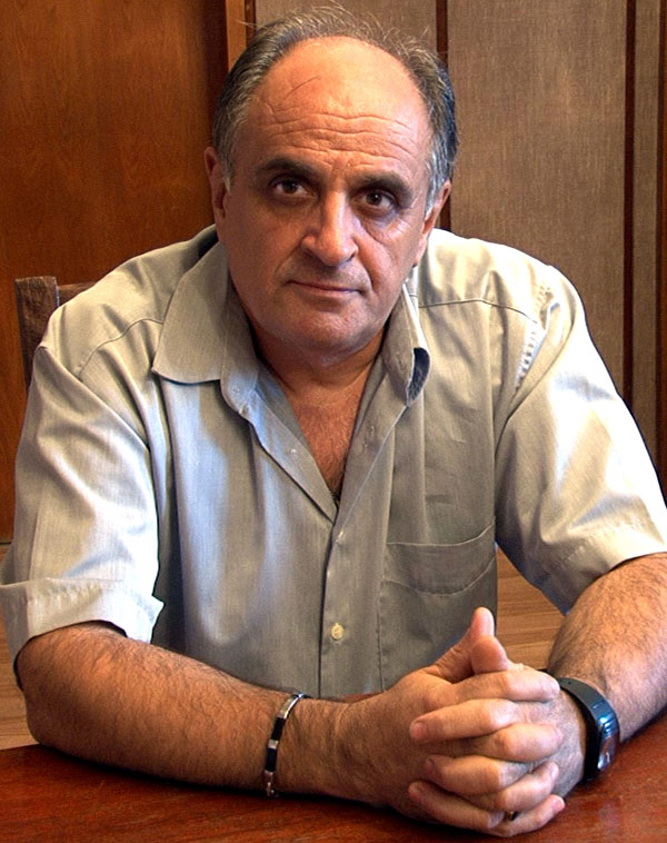 Петър Кръстев