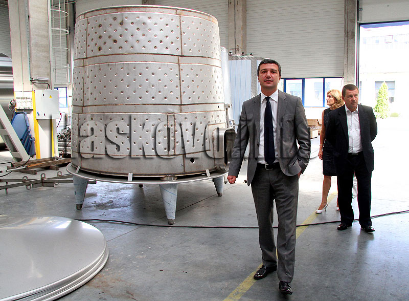 Драгомир Стойнев