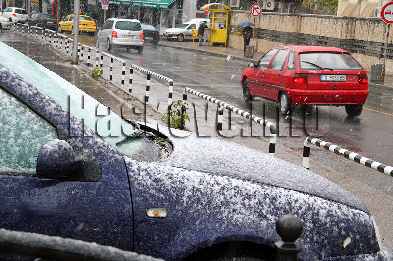 Сняг, архив