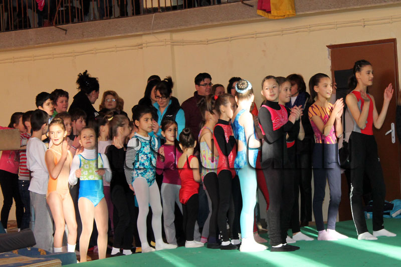 Коледно тържество Коледно тържество