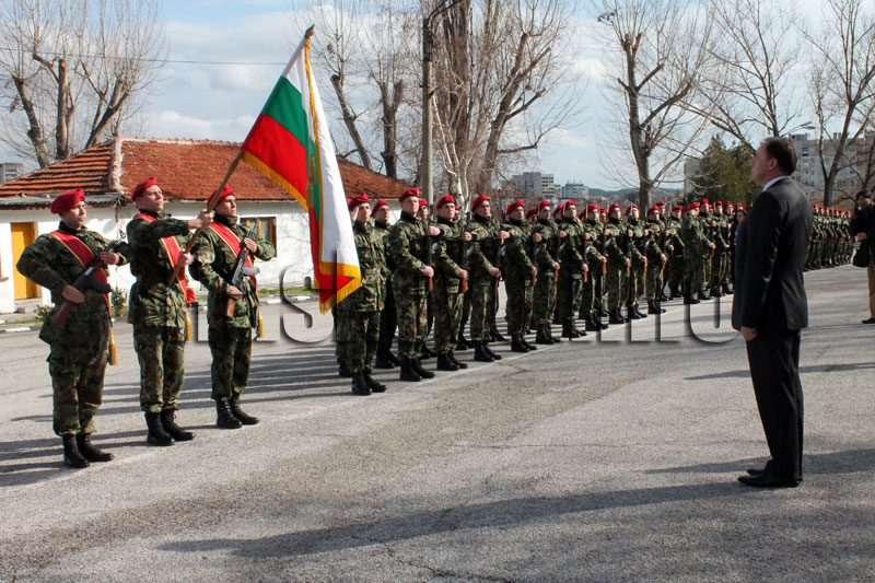 Посрещането на Ангел Найденов