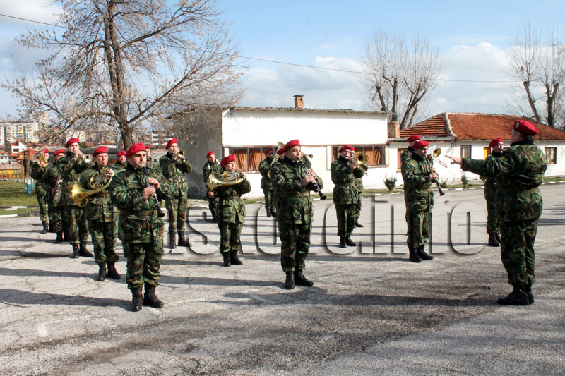 Посрещането на Ангел Найденов