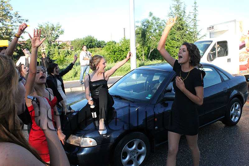 Абитуриенти