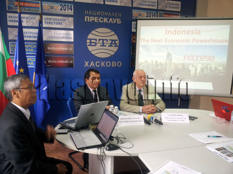 Посланикът на Индонезия