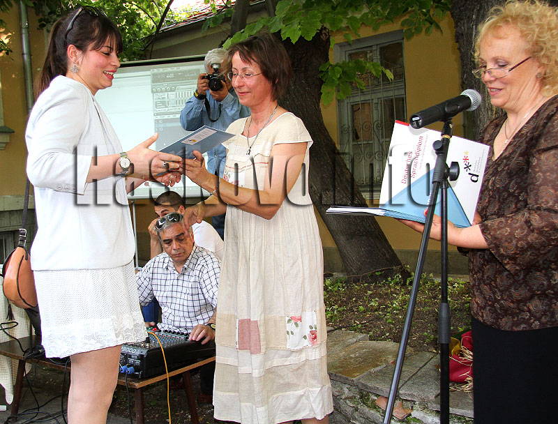 Дипломи Дипломи