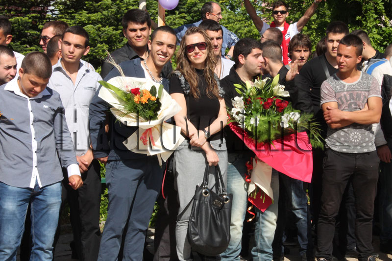 Зрелостници