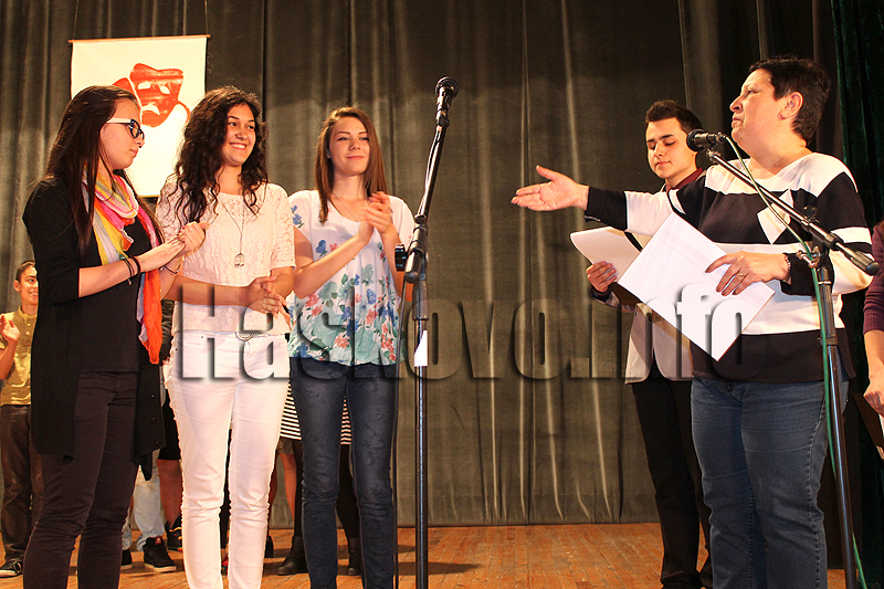 Награди Награди