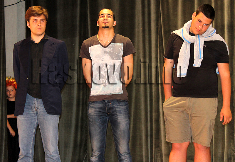 Награди Награди