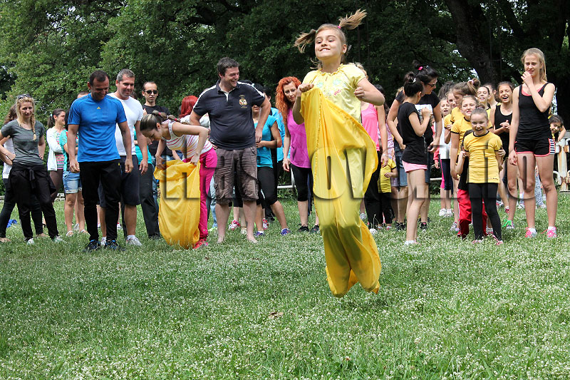 Празник Празник