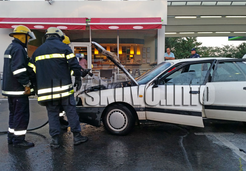 Пожар в кола Пожар в кола