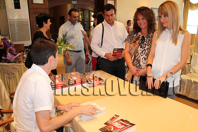 Книга Книга