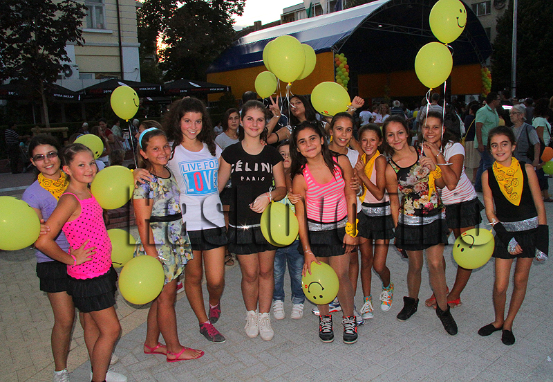 Празници Празници