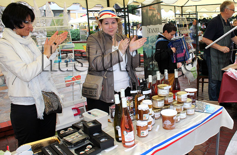 Ретро Ретро