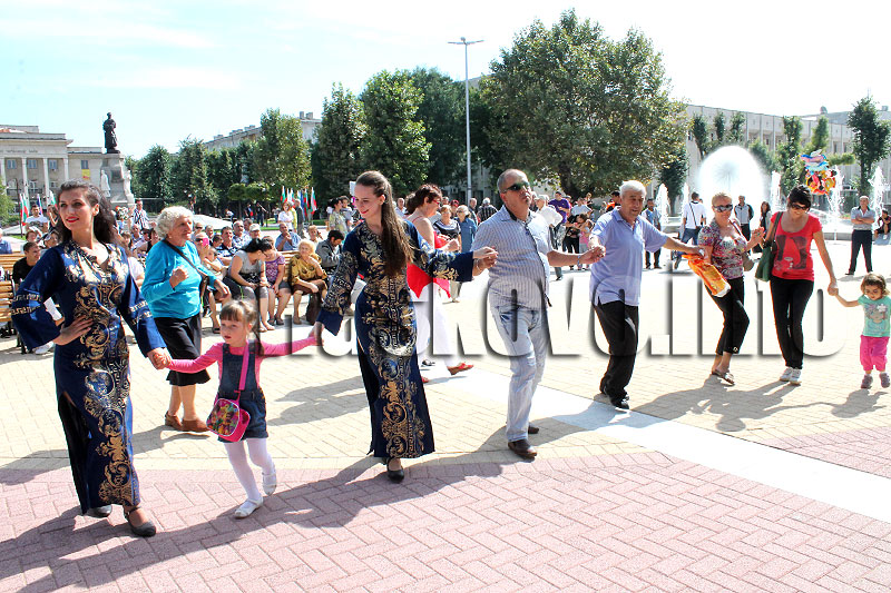 Празник Празник