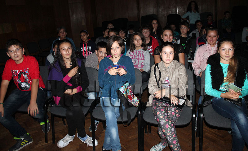 Празник Празник