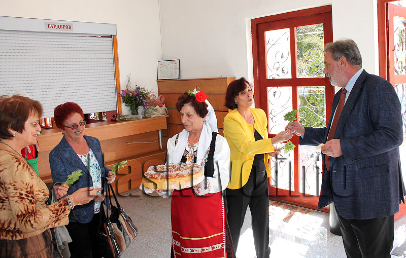 Празник Празник