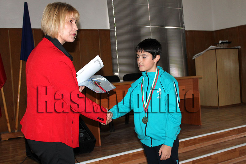 Награждаване Награждаване