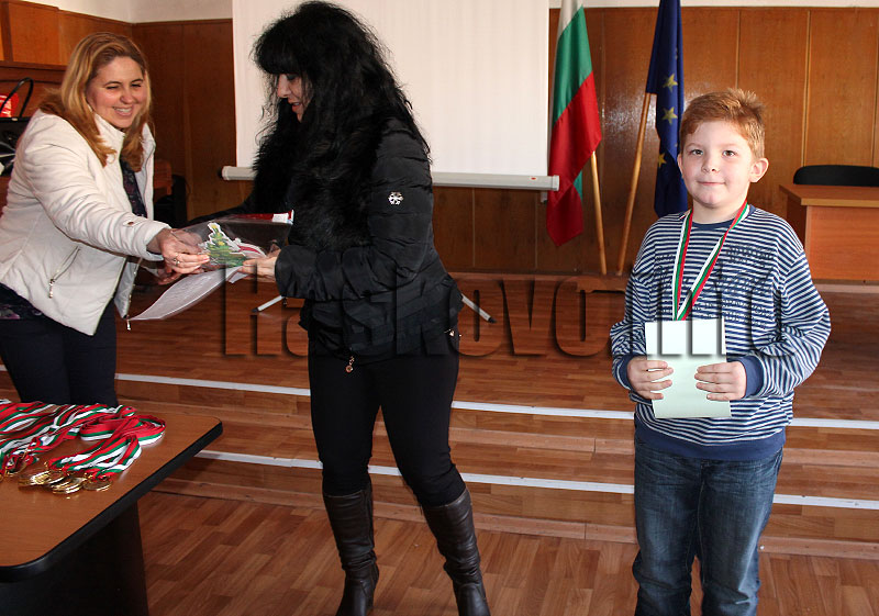 Награждаване