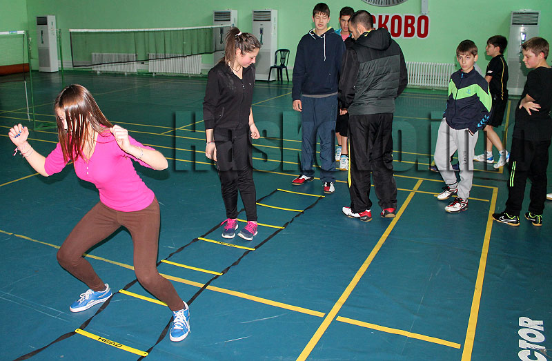 Бадминтон Бадминтон