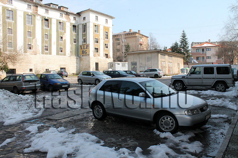 Паркинг, архив