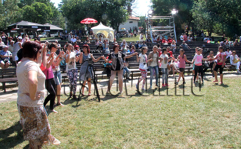 Етнофестивал