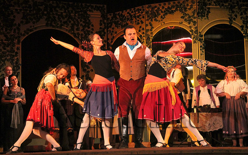 Оперета Оперета