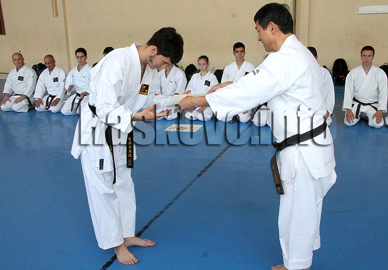 Карате Карате