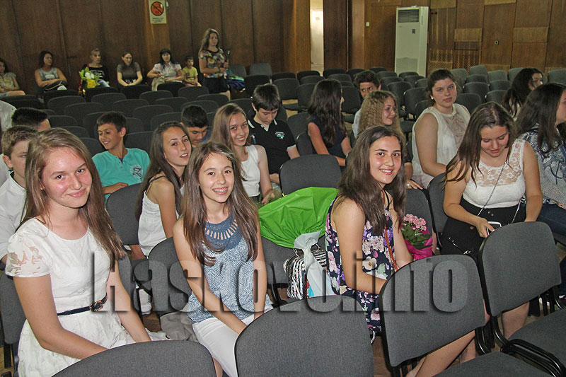 Дипломиране