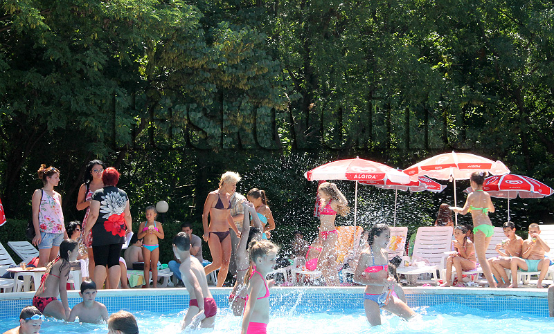 Фиеста Фиеста