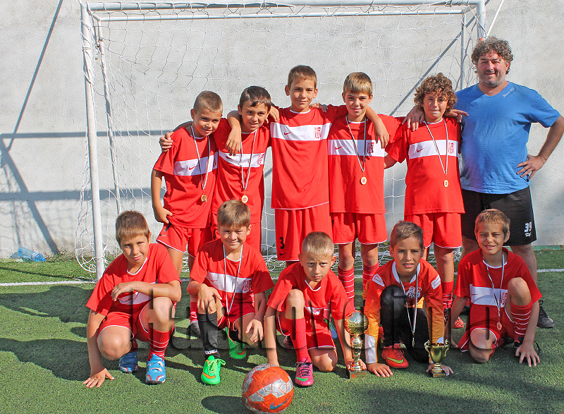 Футболисти