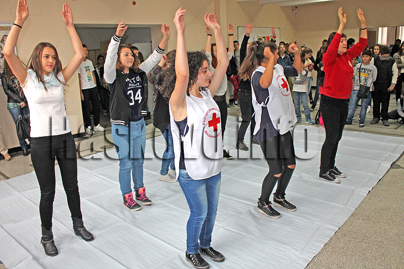 Доброволци