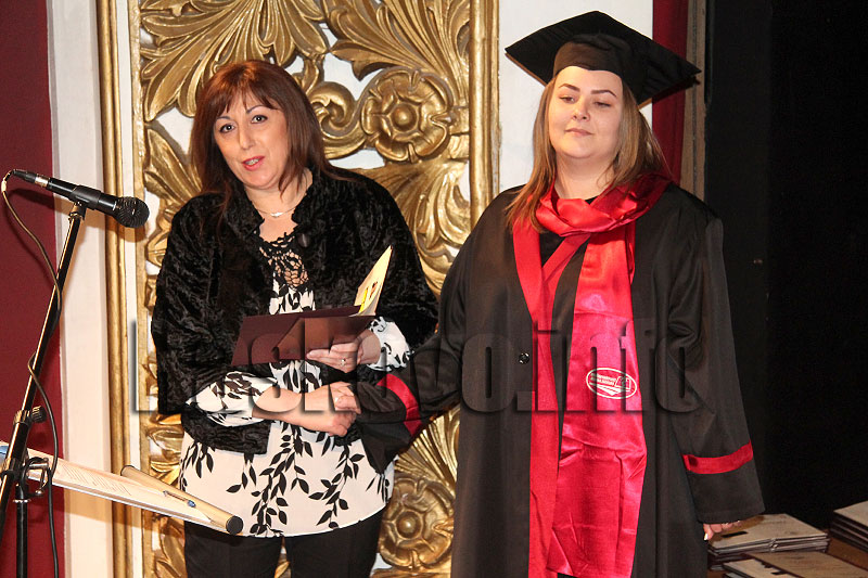 Дипломиране