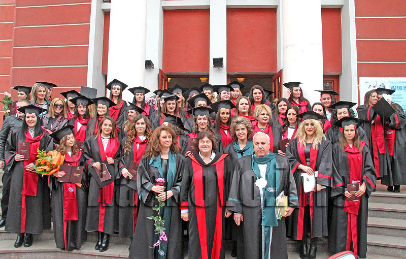 Дипломиране