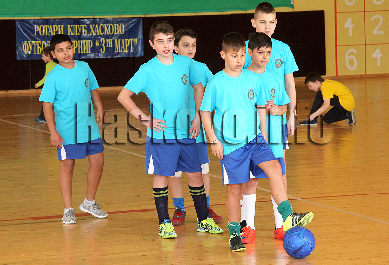 Турнир Турнир