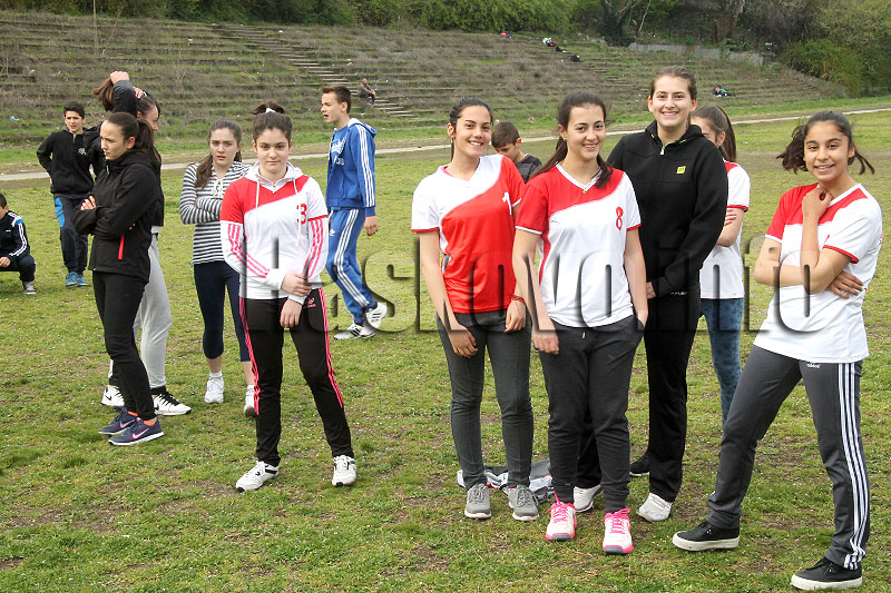 Състезания Състезания