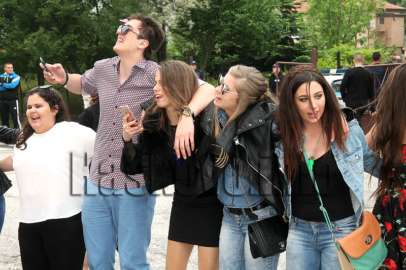 Абитуриенти Абитуриенти