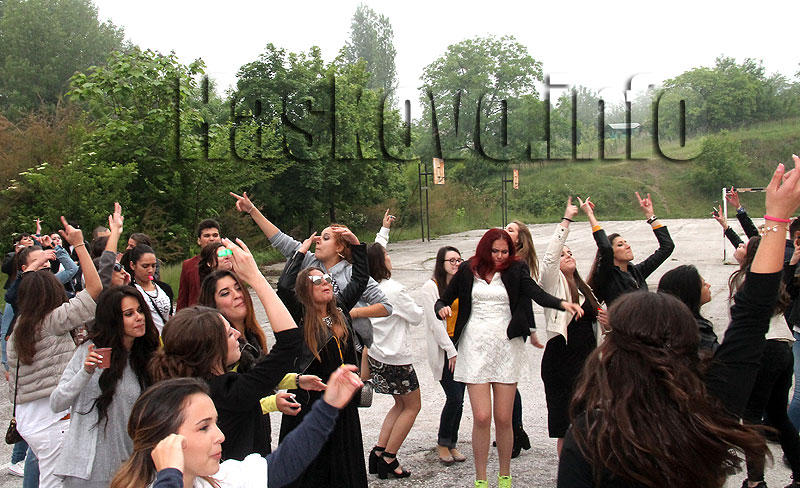 Абитуриенти Абитуриенти