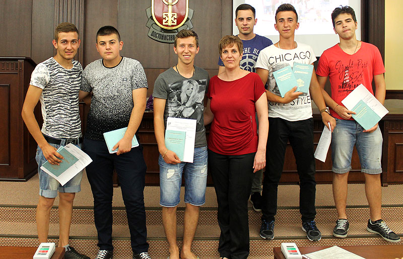 Дипломиране